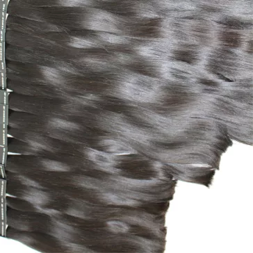   Vágott emberi feldolgozatlan natúr haj, sötétbarna póthaj 80 cm (10 gramm)